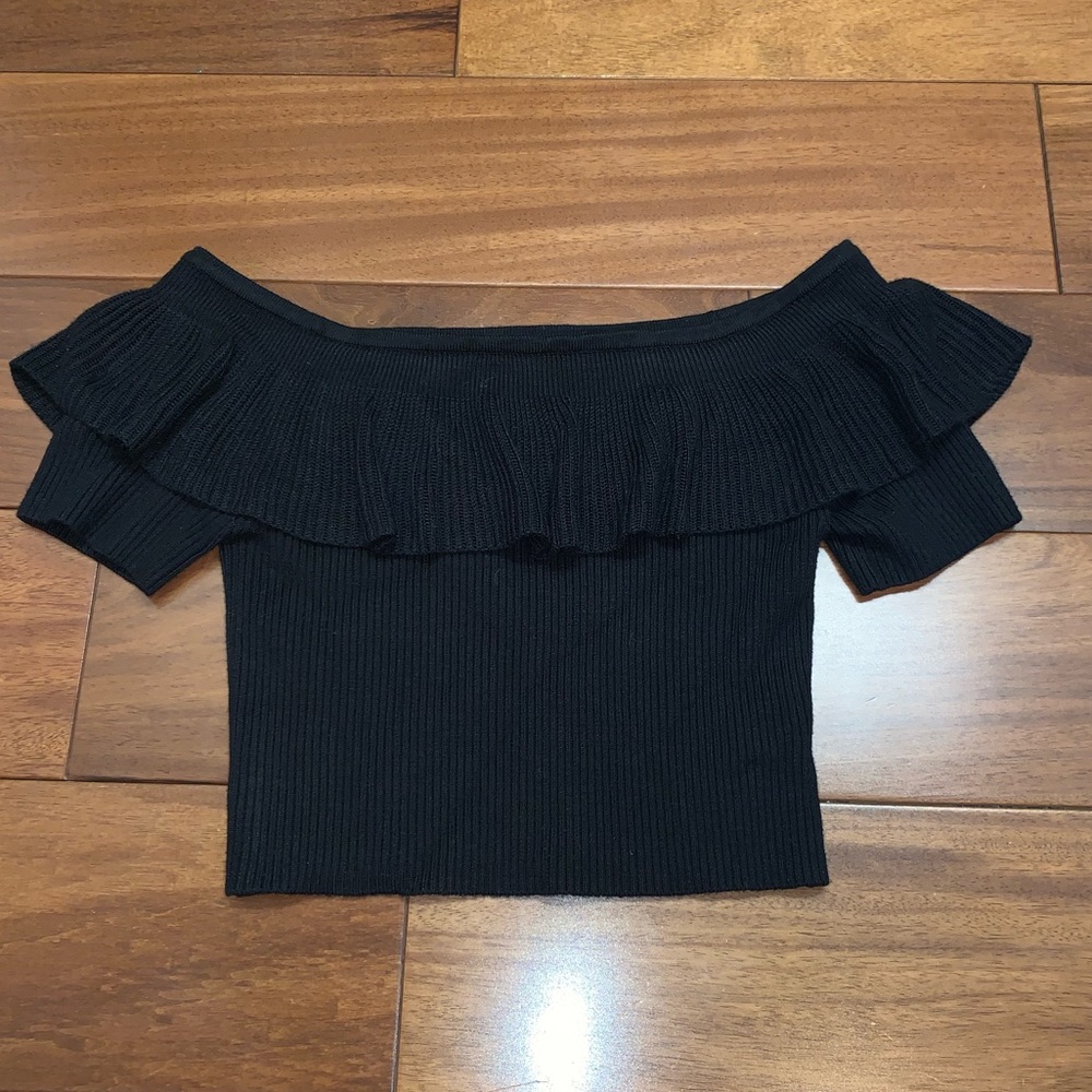 Black ruffle crop top